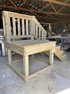 mobile home prebuilt steps that are wooden