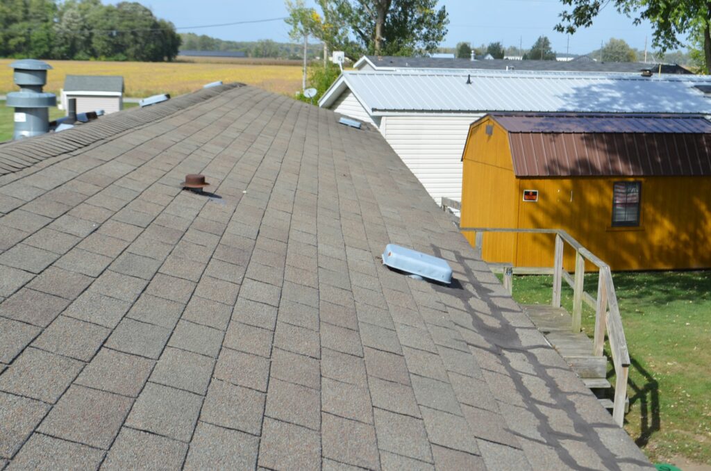 A 3 in 1 shingle on a mobile home roof