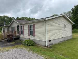 Oakland County mobile home parks we buy from - premium communities